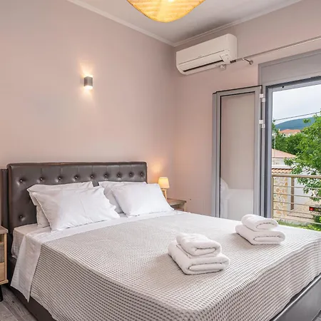 Apartment Nicolis Seaside