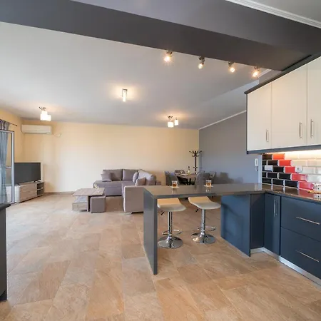 Nicolis Seaside Apartment